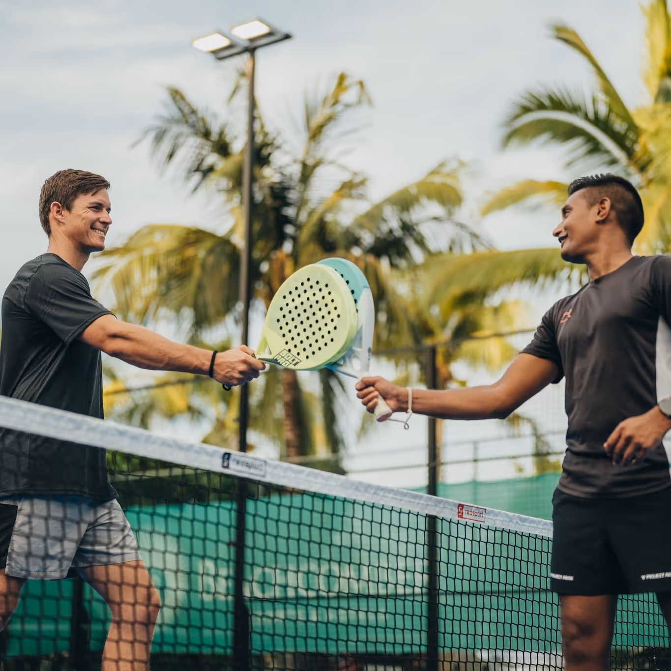 royal-palm-beachcomber-luxury-mauritius-1-padel-courts-grand-baie-court2.jpg