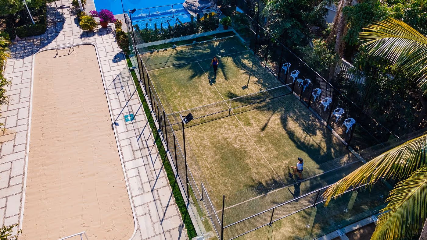 hotel-castillo-huatulco-&-beach-club--mexico-1-padel-courts-huatulco-court1.jpg