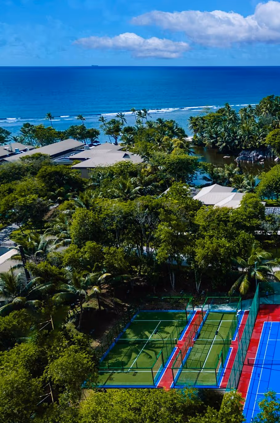 KempinskiSeychellesResort-Seychelles-2-SouthMahé-court1.png