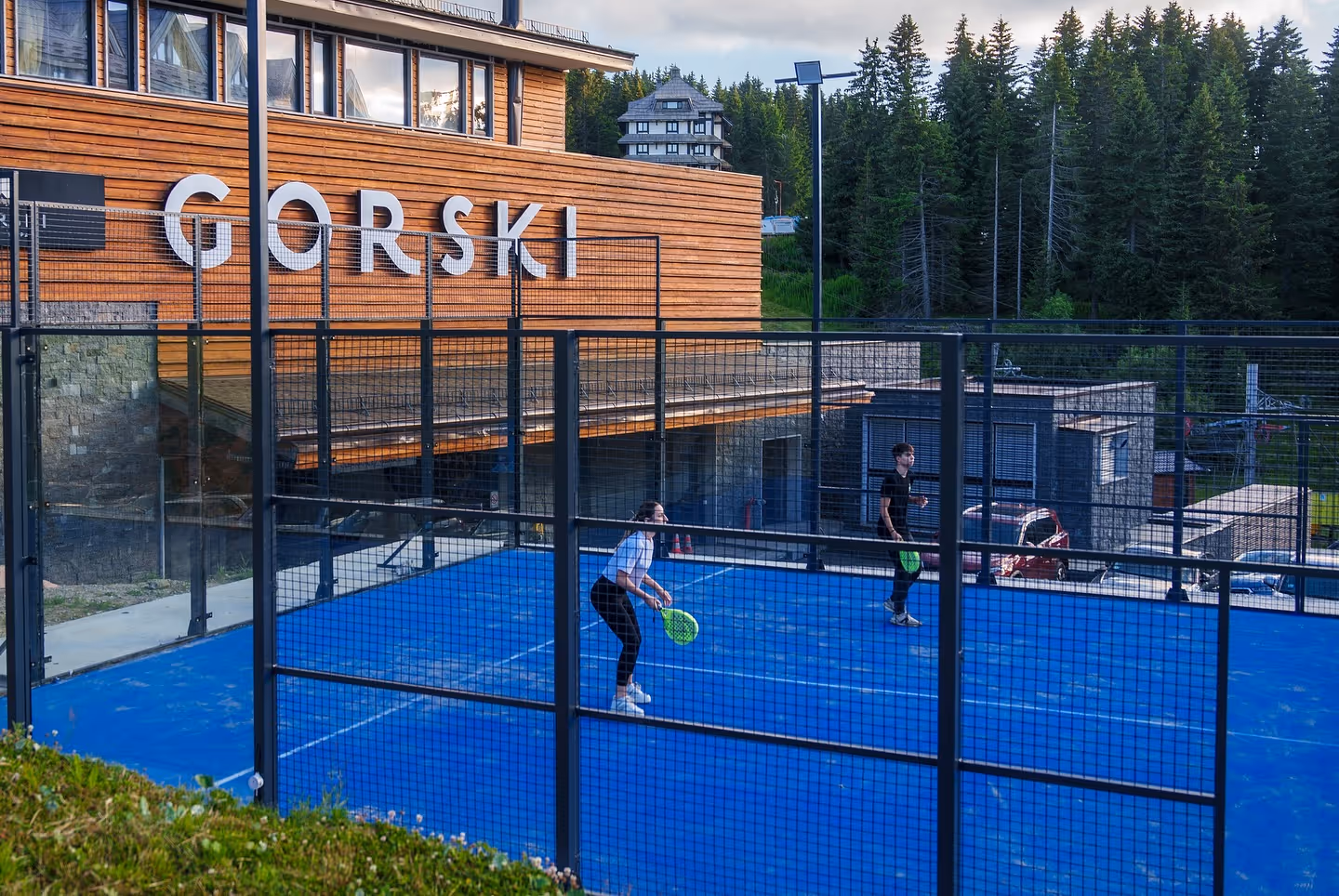 gorski-hotel-&-spa--1-padel-courts-kopaonik-court2.jpg