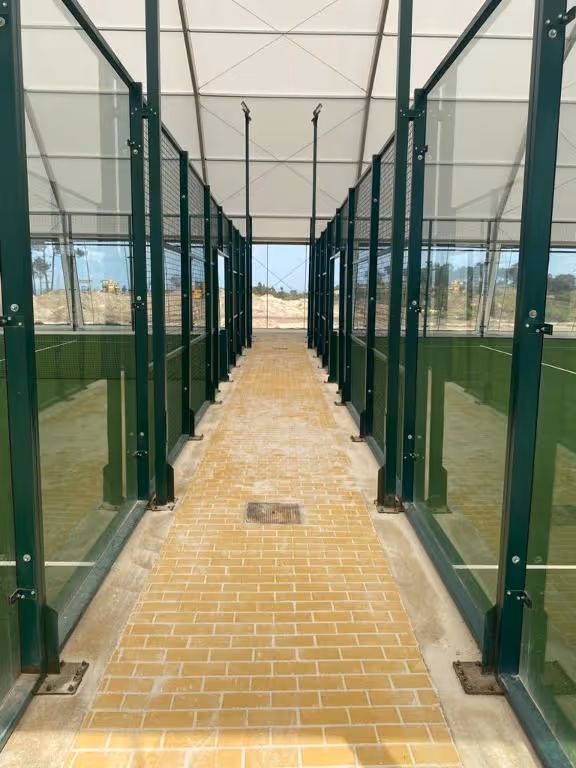 royal-obidos-scenic-resort-portugal-2-padel-courts-centro-court3.jpg