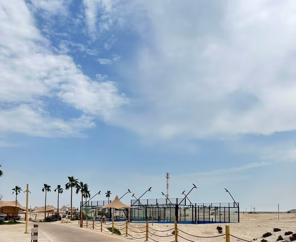 our-habitas-ras-abrouq-qatar-2-padel-courts-dukhan-court1.jpg