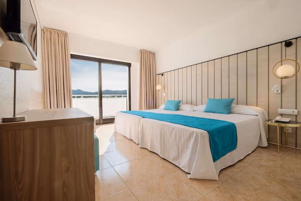 azuLineHotelBergantin-Spain-1-BalearicIslands-property2.jpg