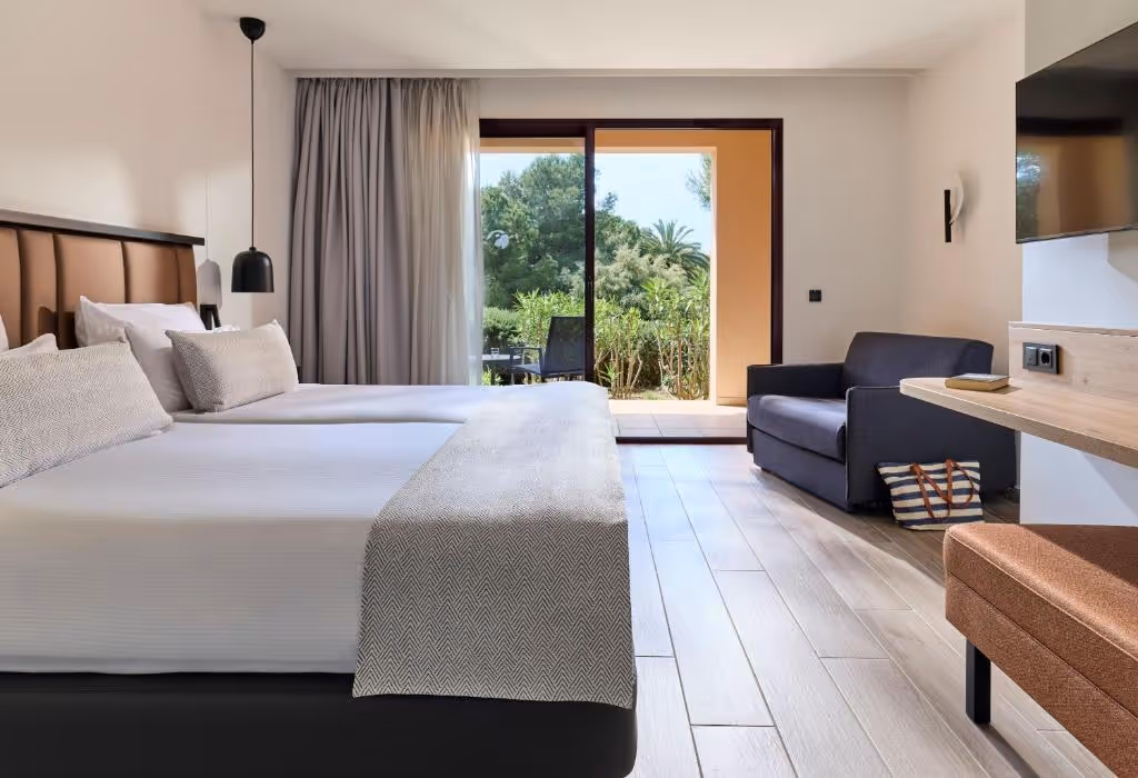 RobinsonClubCalaSerena-Spain-3-	BalearicIslands-property2.jpg