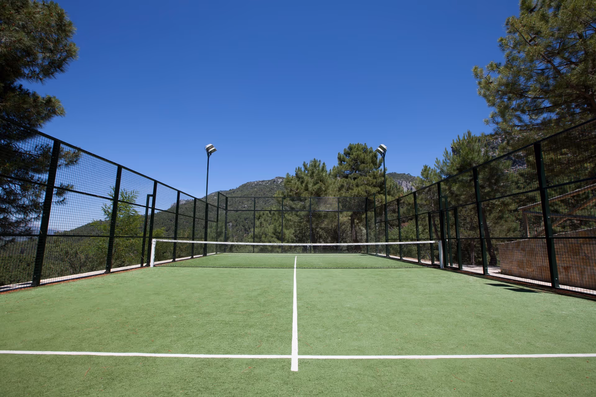 CotodelValledeCazorla-Spain-1-Andalusia-court1.jpg