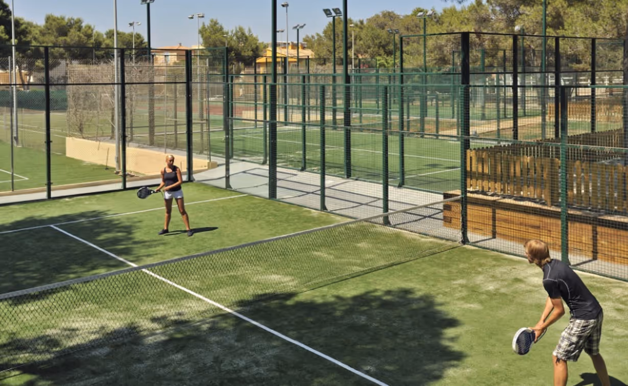 IberostarWavesClubCalaBarcaAllInclusive-Spain-2-BalearicIslands-court3.png