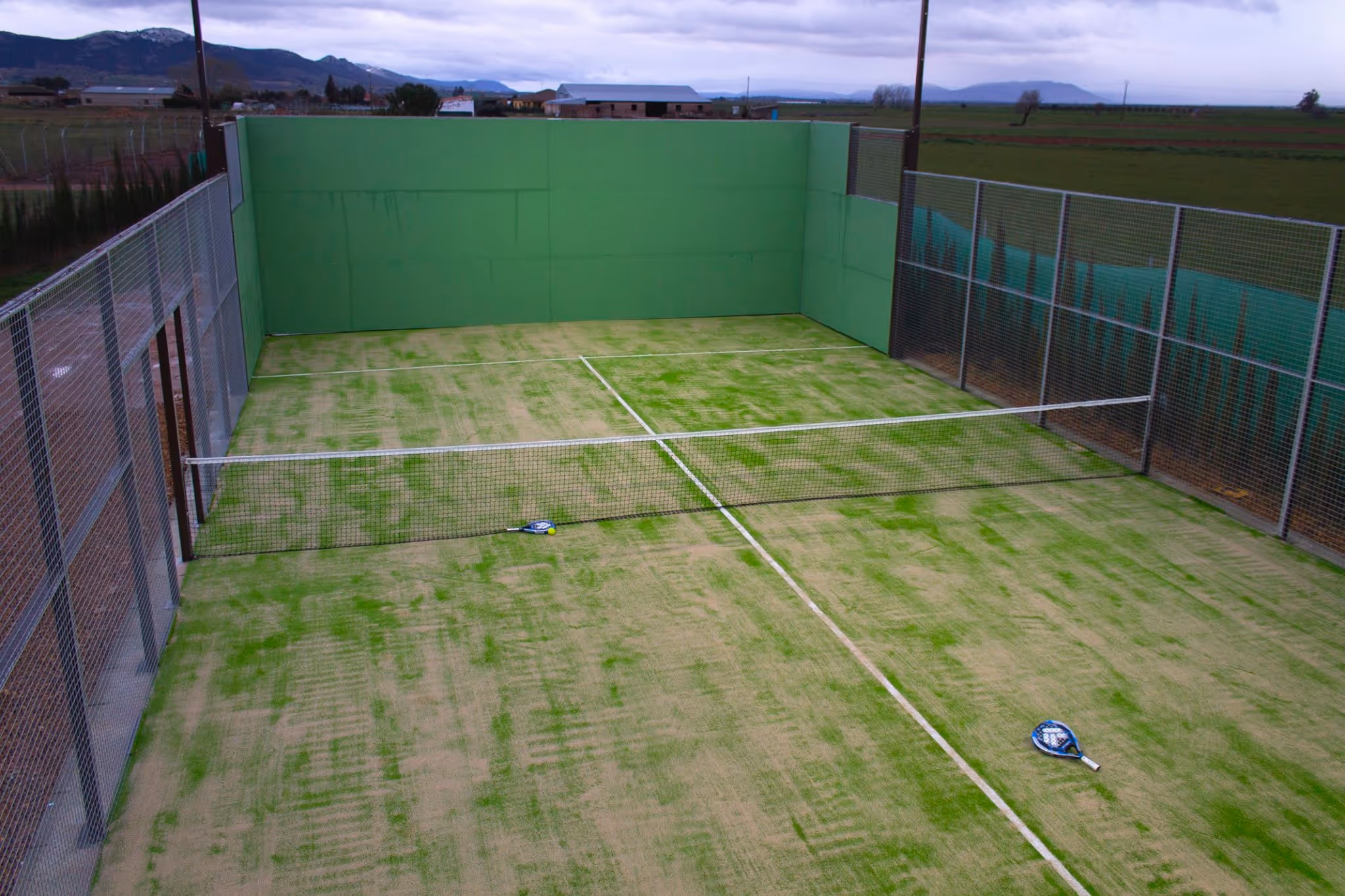 CasaRuralTerra -Spain-1-Castile-LaMancha-court2.jpg