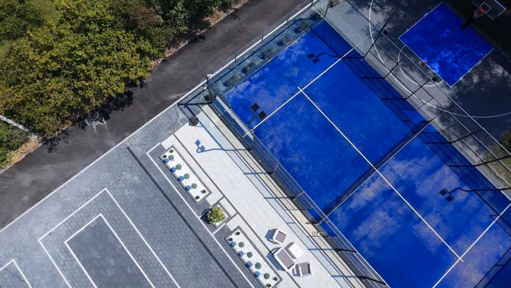 BaričPadelVilla	-1-Barič-court3.jpg