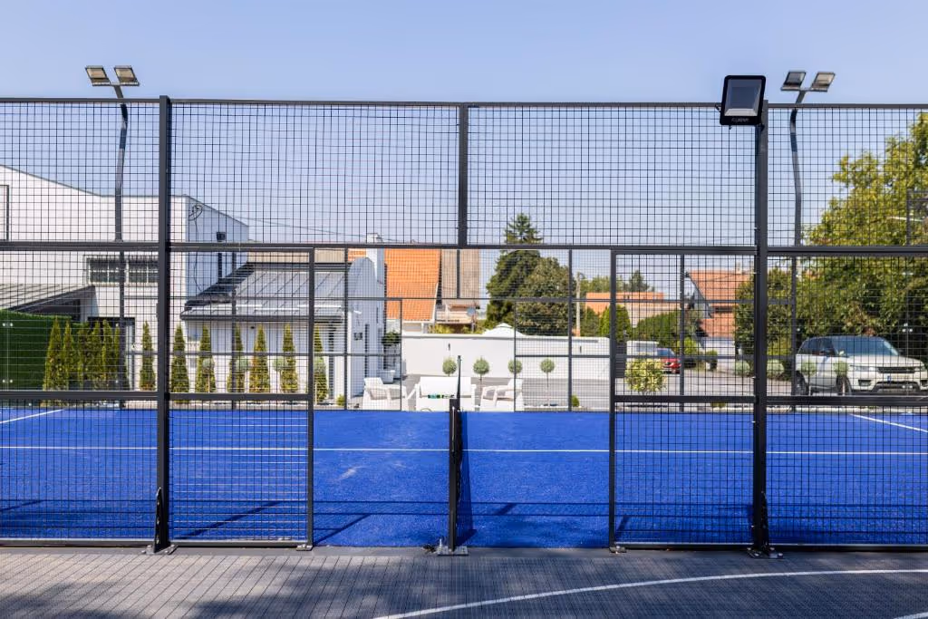 BaričPadelVilla	-1-Barič-court1.jpg