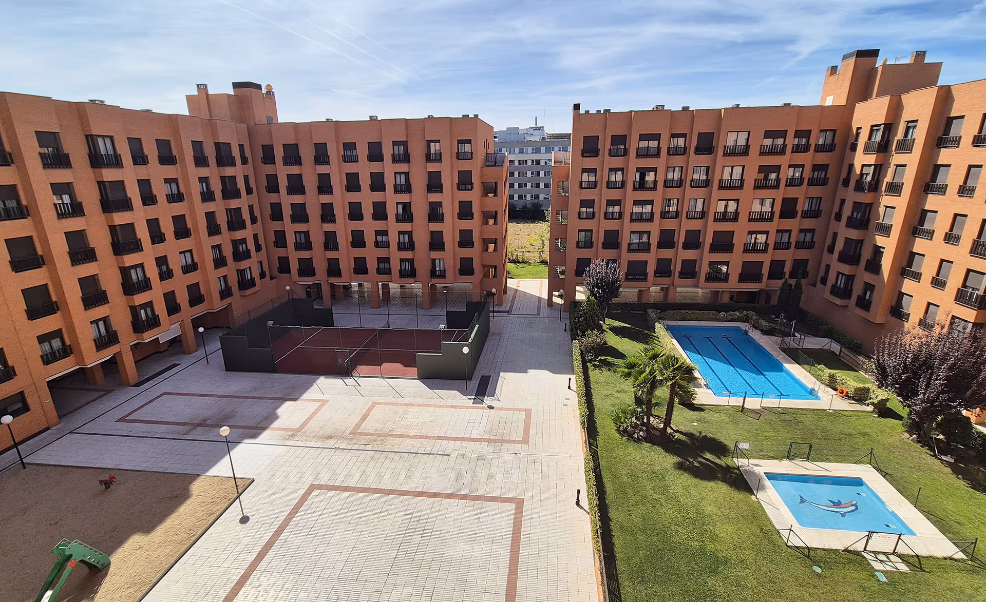 ApartamentosSuitesFlorida-Spain-1-CommunityOfMadrid-property1.jpg