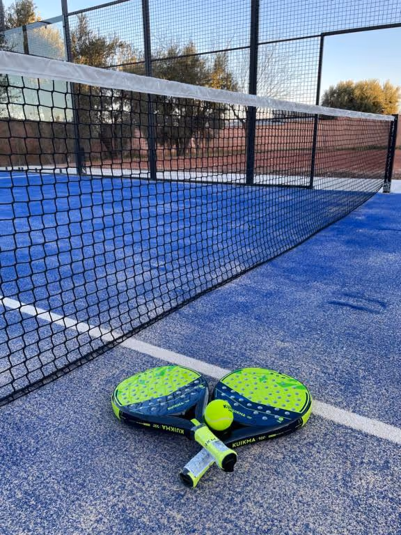 marrakech-padel-villa-morocco-1-padel-courts-marrakech-court1.jpg