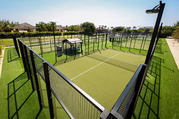 albany-bahamas-bahamas-9-padel-courts-new-providence-island-hero.jpg