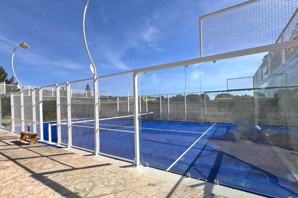 marausa-padel-villa-italy-1-padel-courts-marausa-court2.jpg