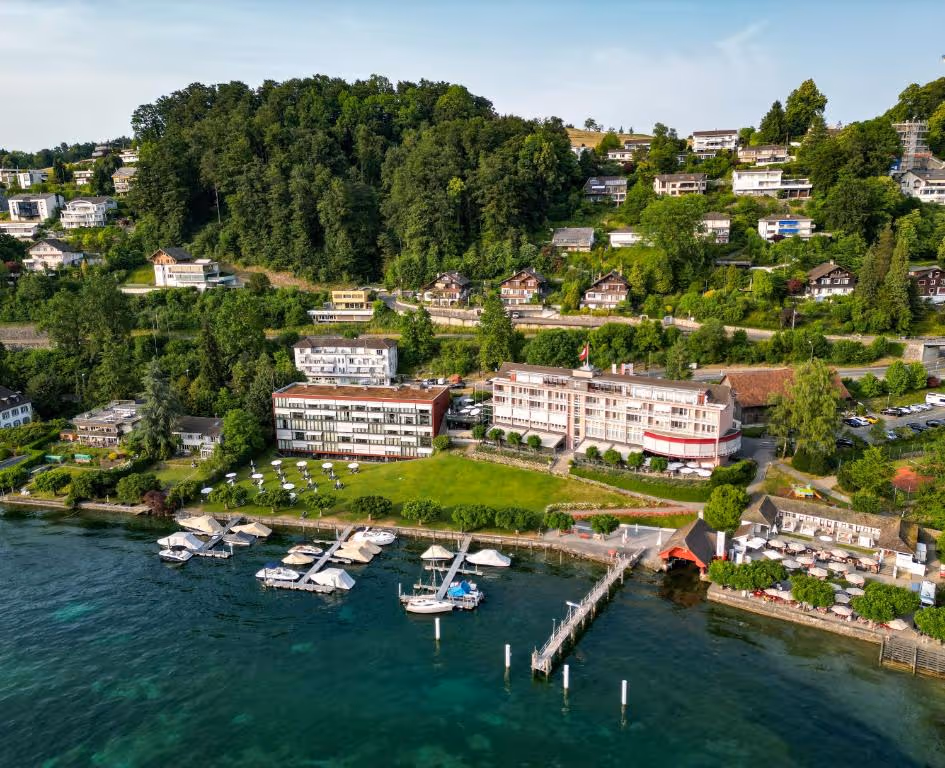 hermitage-lake-lucerne---beach-club--lifestyle-hotel-switzerland-1-padel-courts-lucerne-property1.jpg