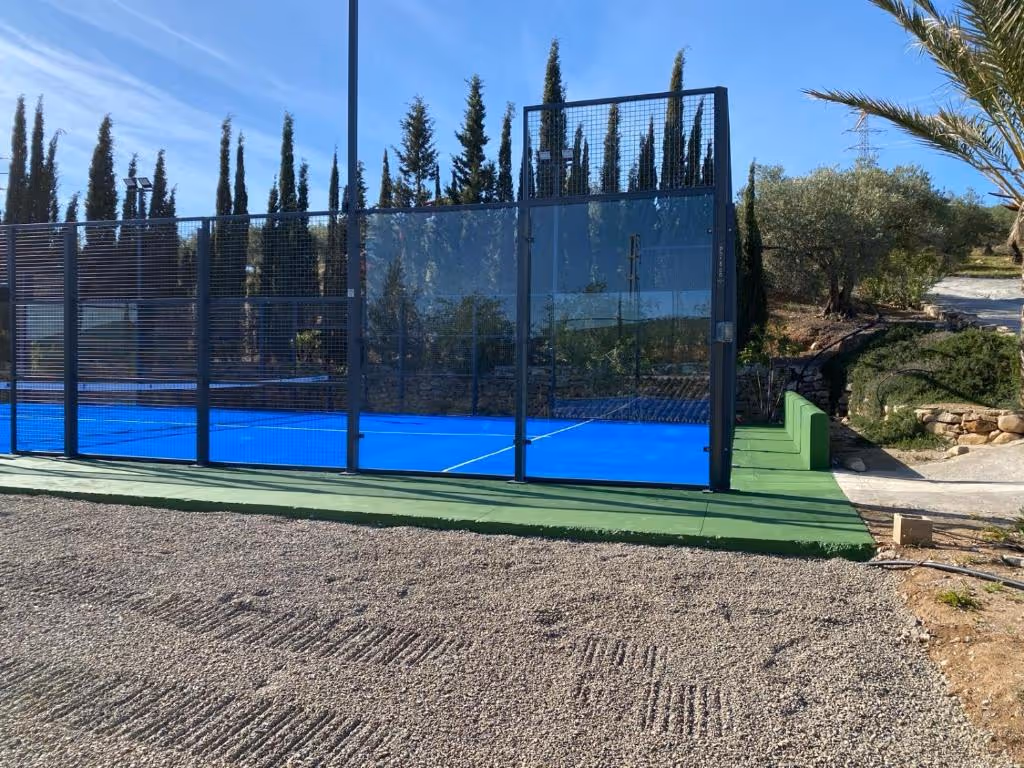 álora-padel-villa-spain-1-padel-courts-andalusia-hero.jpg