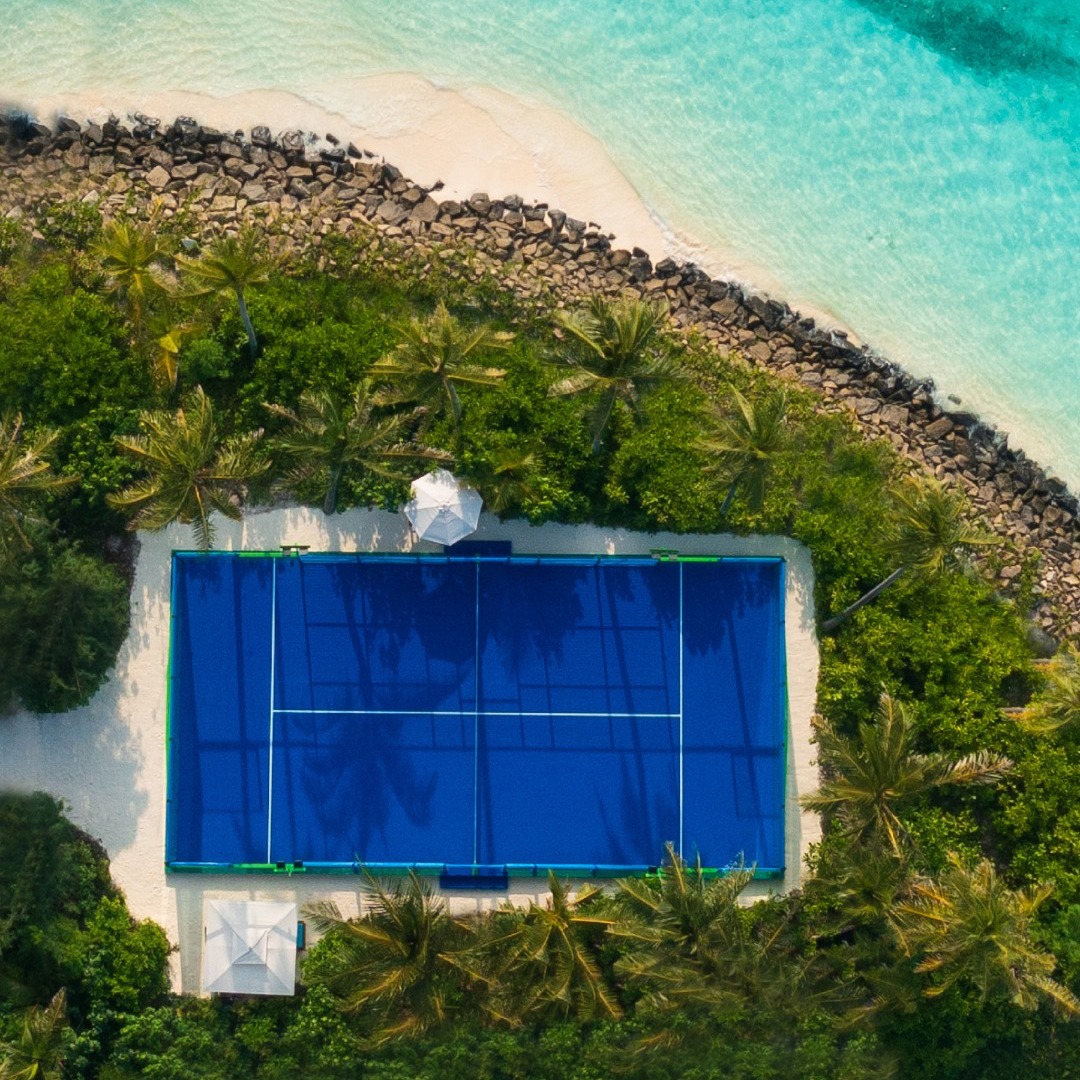 hilton-maldives-amingiri-resort-&-spa-maldives-1-padel-courts-north-malé-atoll-court2.jpg
