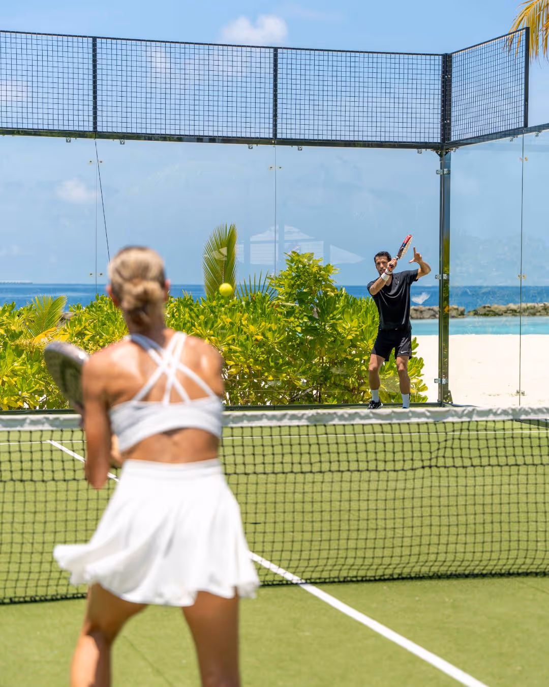 the-nautilus-maldives-maldives-1-padel-courts-baa-atoll-court2.jpg