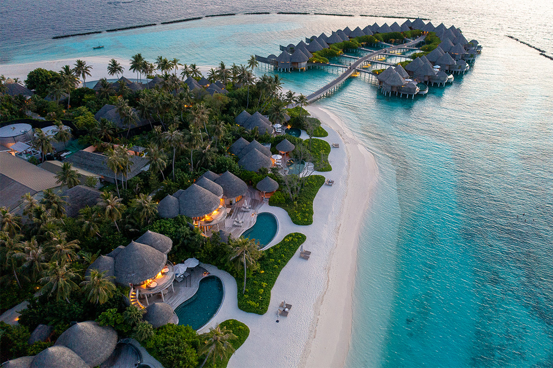 the-nautilus-maldives-maldives-1-padel-courts-baa-atoll-property1.jpg
