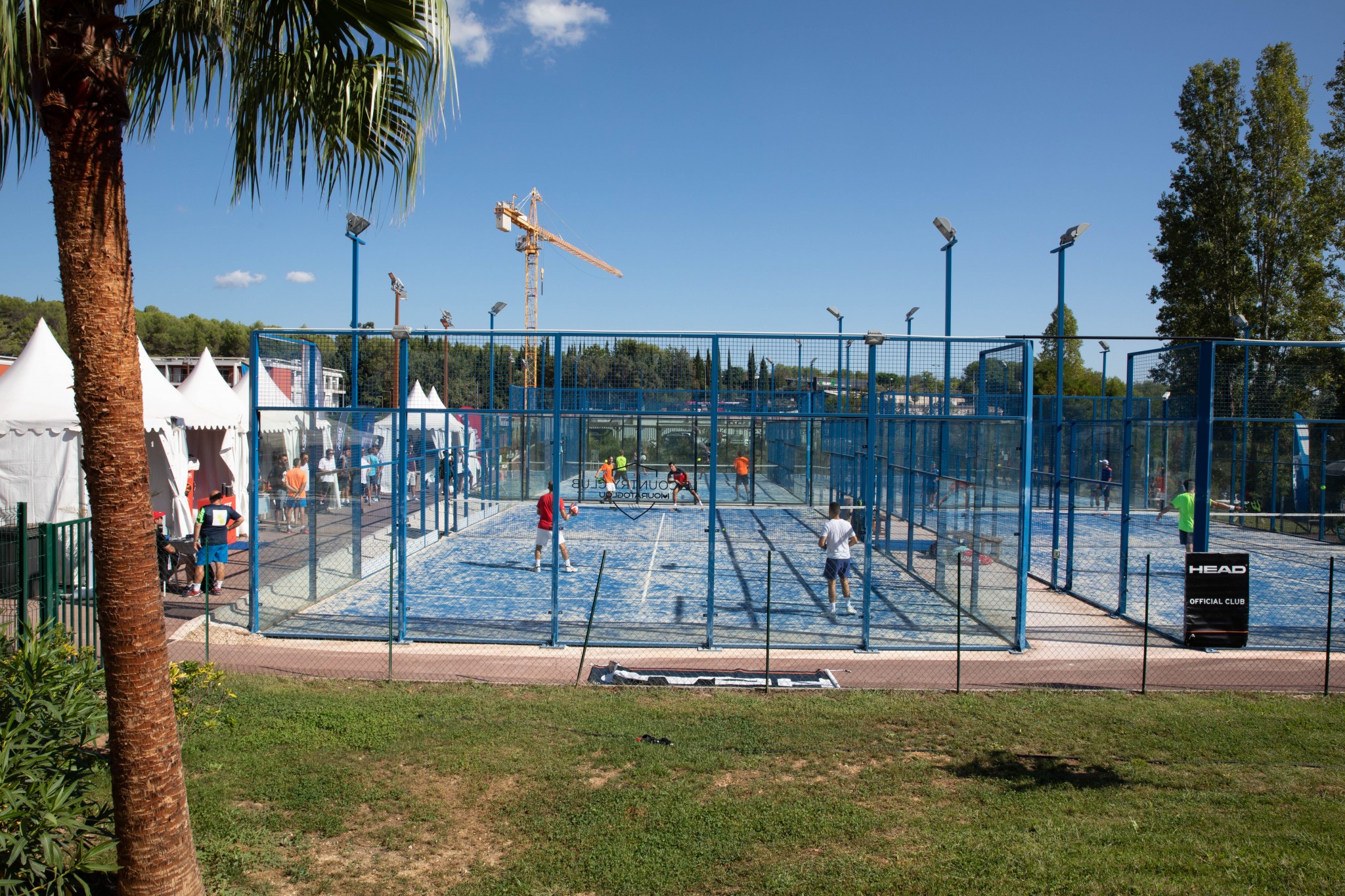 mouratoglou-hotel-&-resort-france-4-padel-courts-biot-court1.jpg