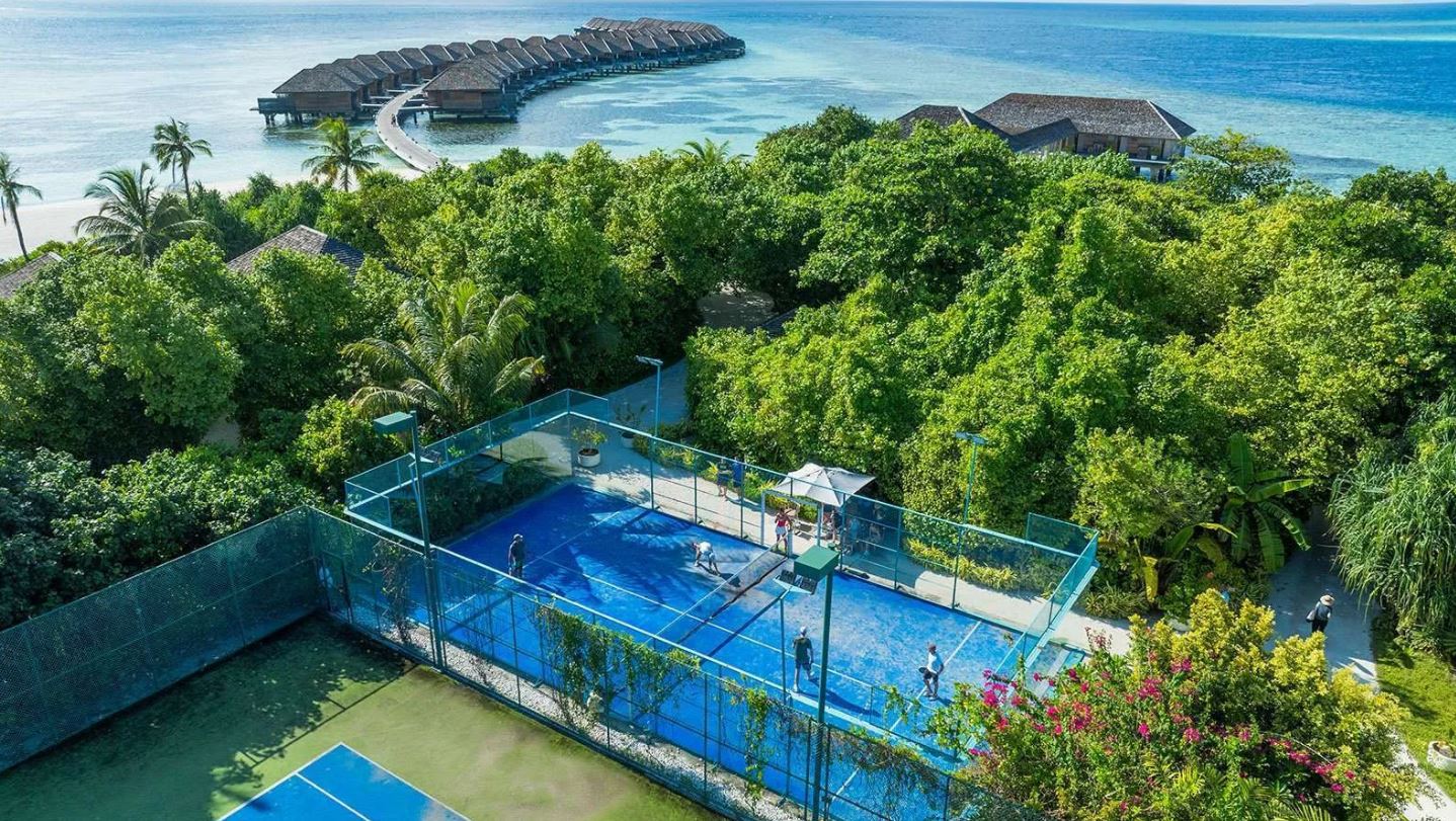 Hurawalhi Island Resort