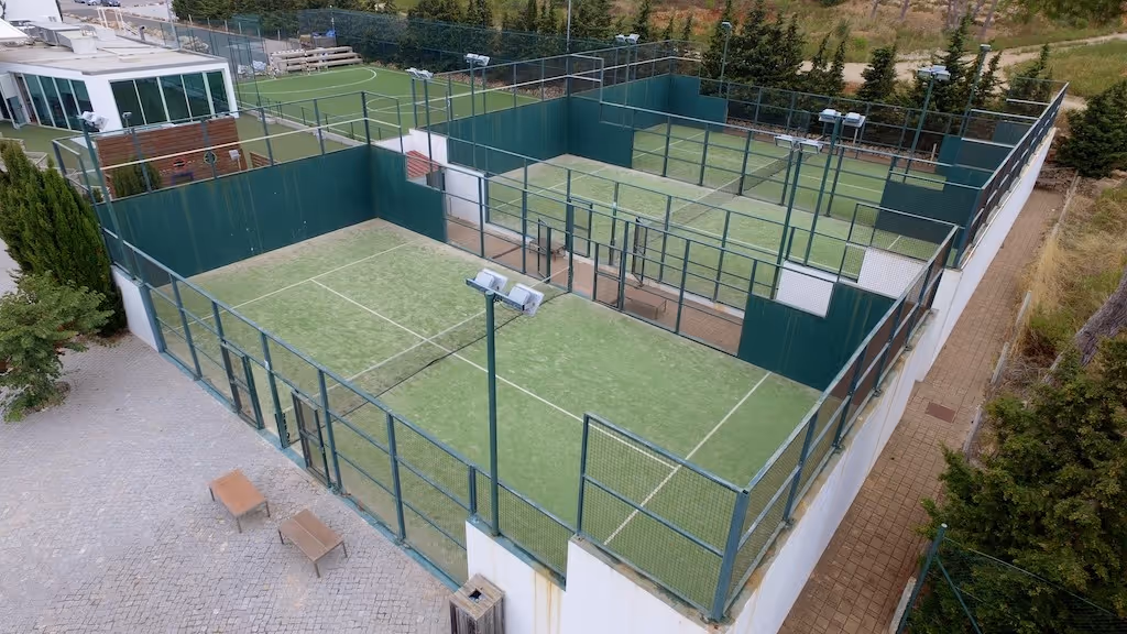 onyria-quinta-da-marinha-hotel-portugal-9-padel-courts-cascais-court2.jpg
