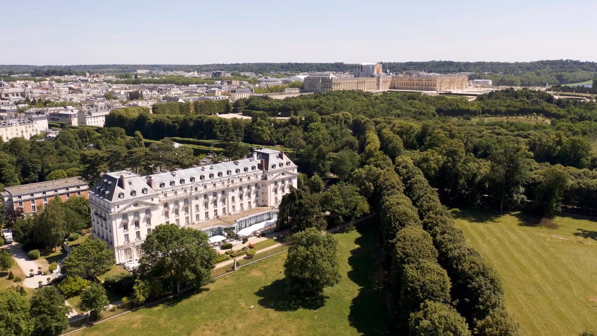 WaldorfAstoriaVersailles-France-3-ÎleDeFrance-property1 .jpg