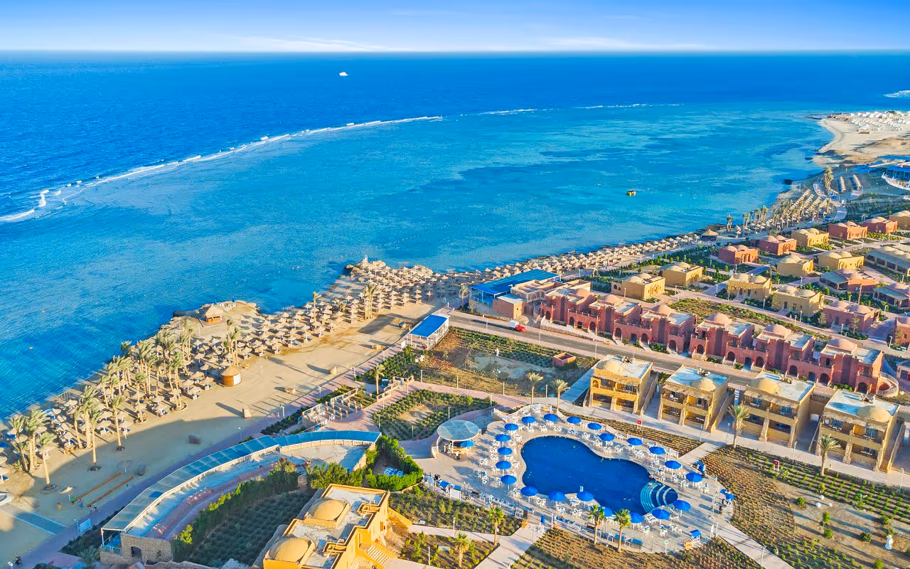 pickalbatros-villaggio-resort---portofino-marsa-alam-egypt-1-padel-courts-red-sea-governorate-property1.jpg
