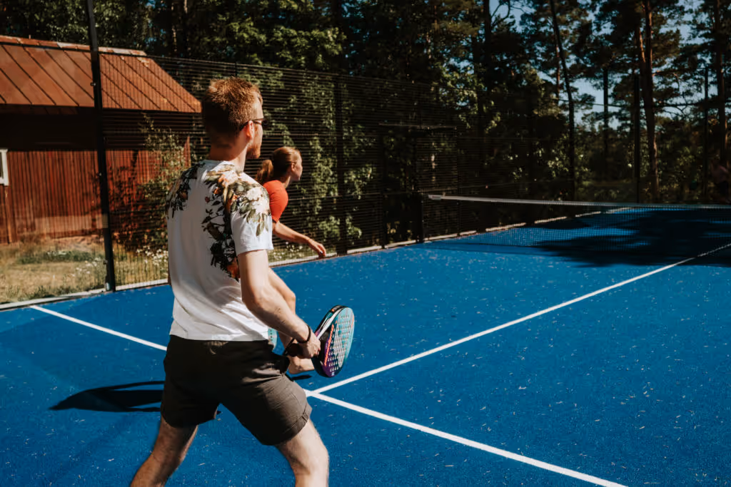 gammelgård-pizza-&-padel-resort-finland-1-padel-courts-southwest-finland-hero.jpg