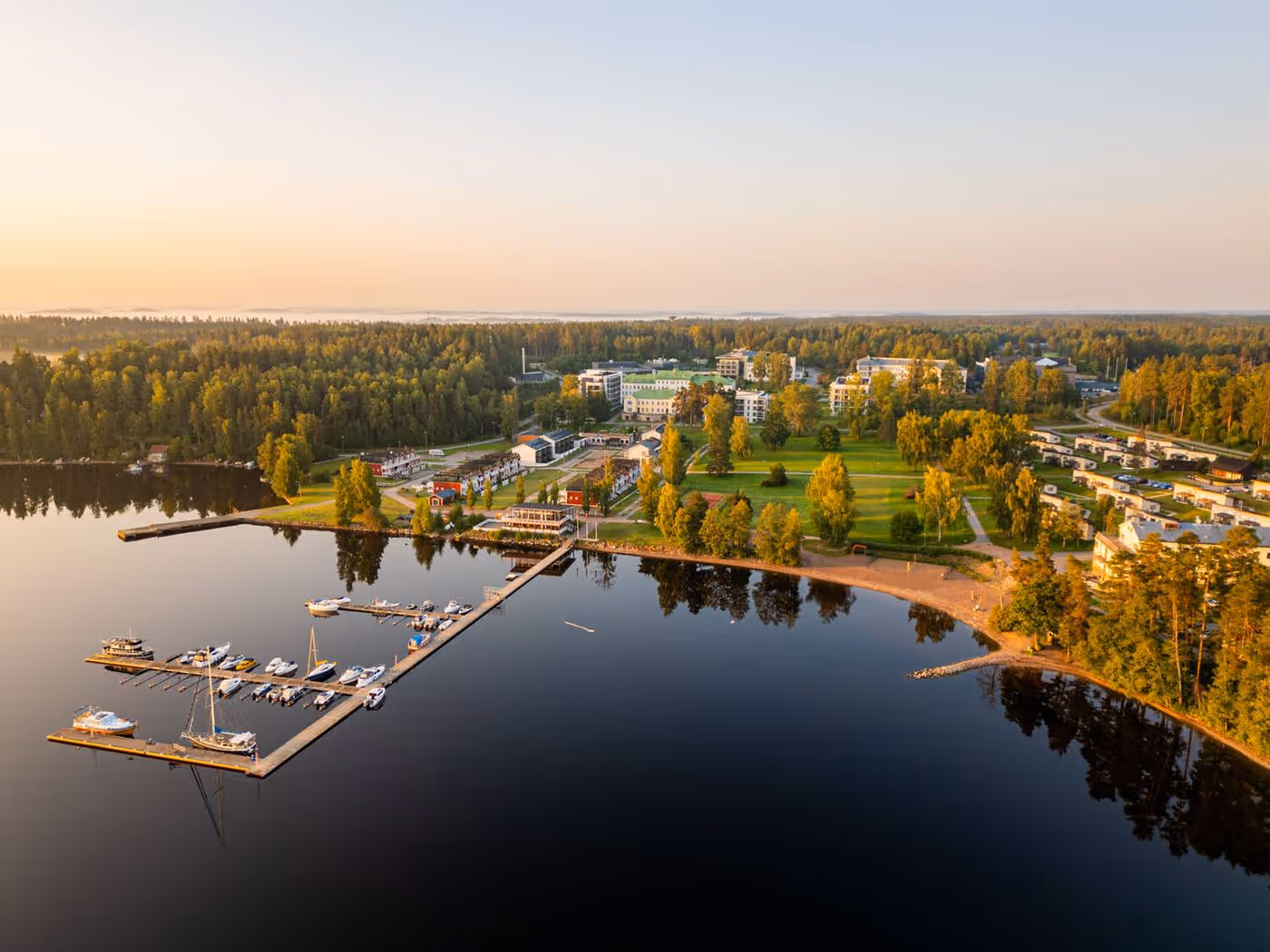 holiday-club-saimaan-rauha-finland-1-padel-courts-south-karelia-property1.jpg