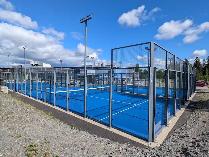 tahko-spa-hotel-finland-3-padel-courts-north-savo-court1.jpg
