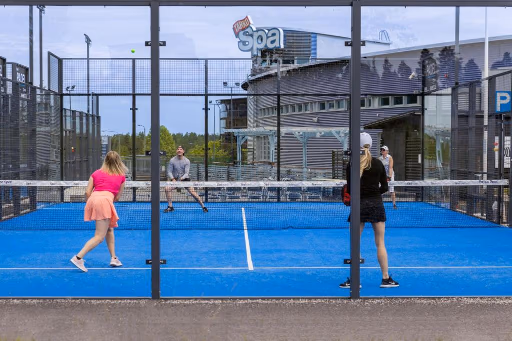 tahko-spa-hotel-finland-3-padel-courts-north-savo-court2.jpg