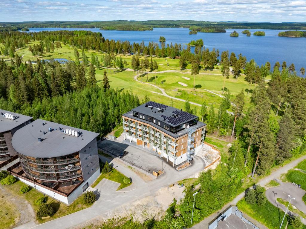 tahko-spa-hotel-finland-3-padel-courts-north-savo-property1.jpg