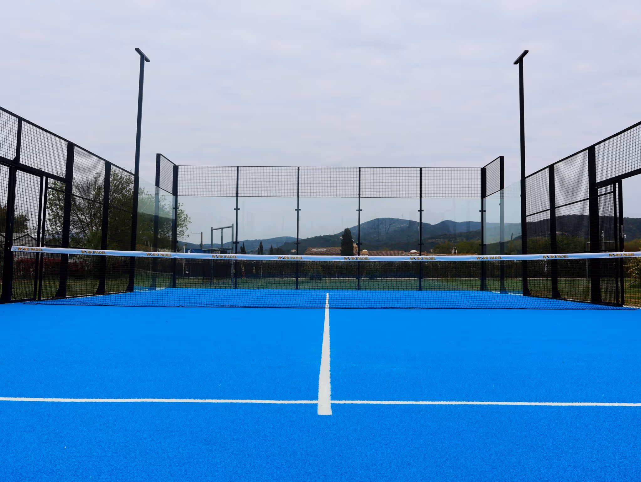 holiday-marina-resort-france-1-padel-courts-grimaud-court2.jpeg