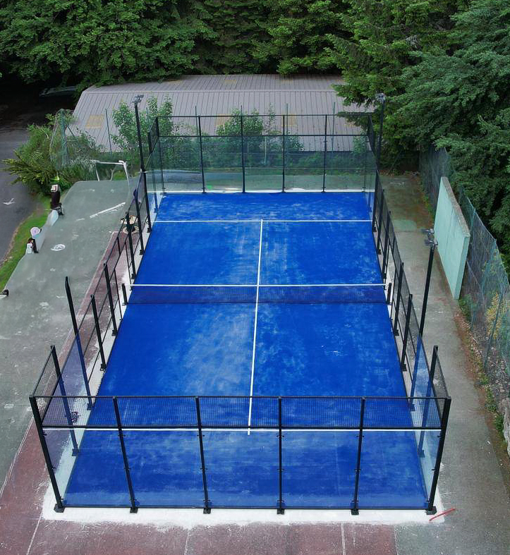logis-hôtel-clair-matin-france-1-padel-courts-auvergne-rhône-alpes-court1.jpg