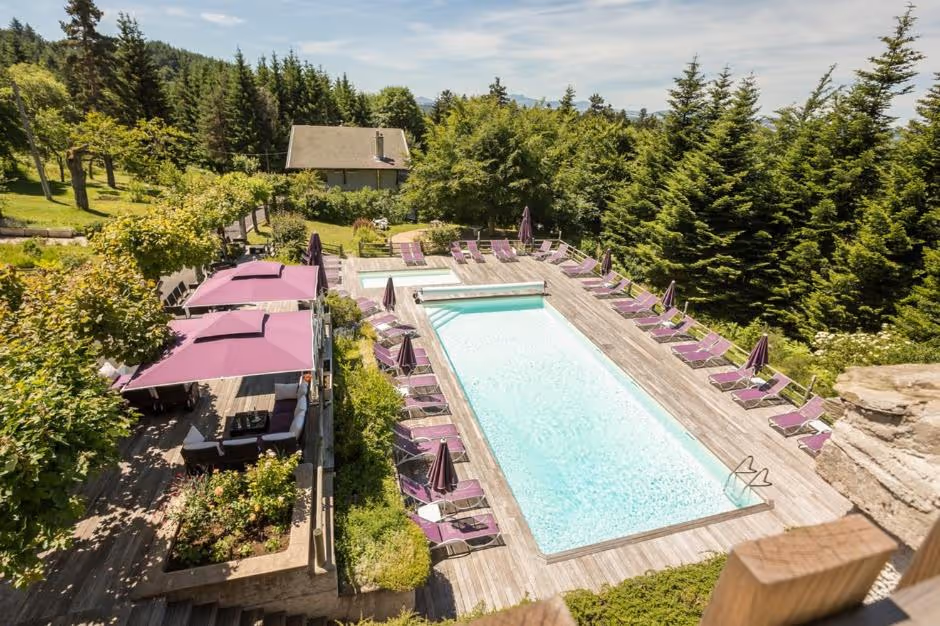 logis-hôtel-clair-matin-france-1-padel-courts-auvergne-rhône-alpes-property2.jpg