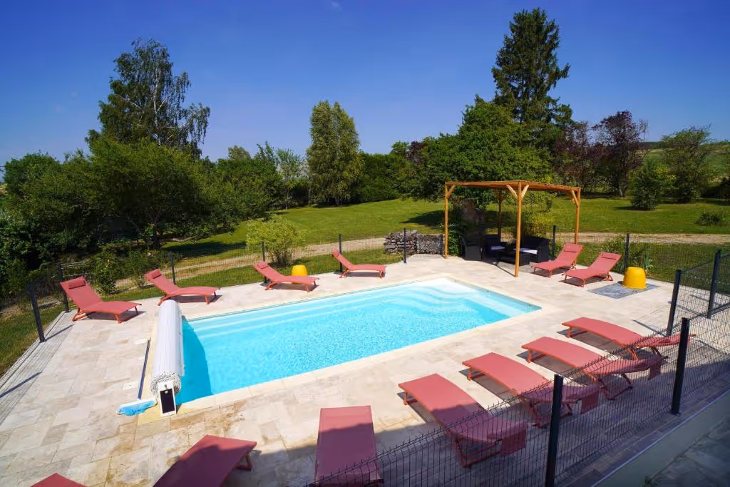 Maison-Helena-France-1-Bourgogne‑Franche‑Comté-Property2.jpg