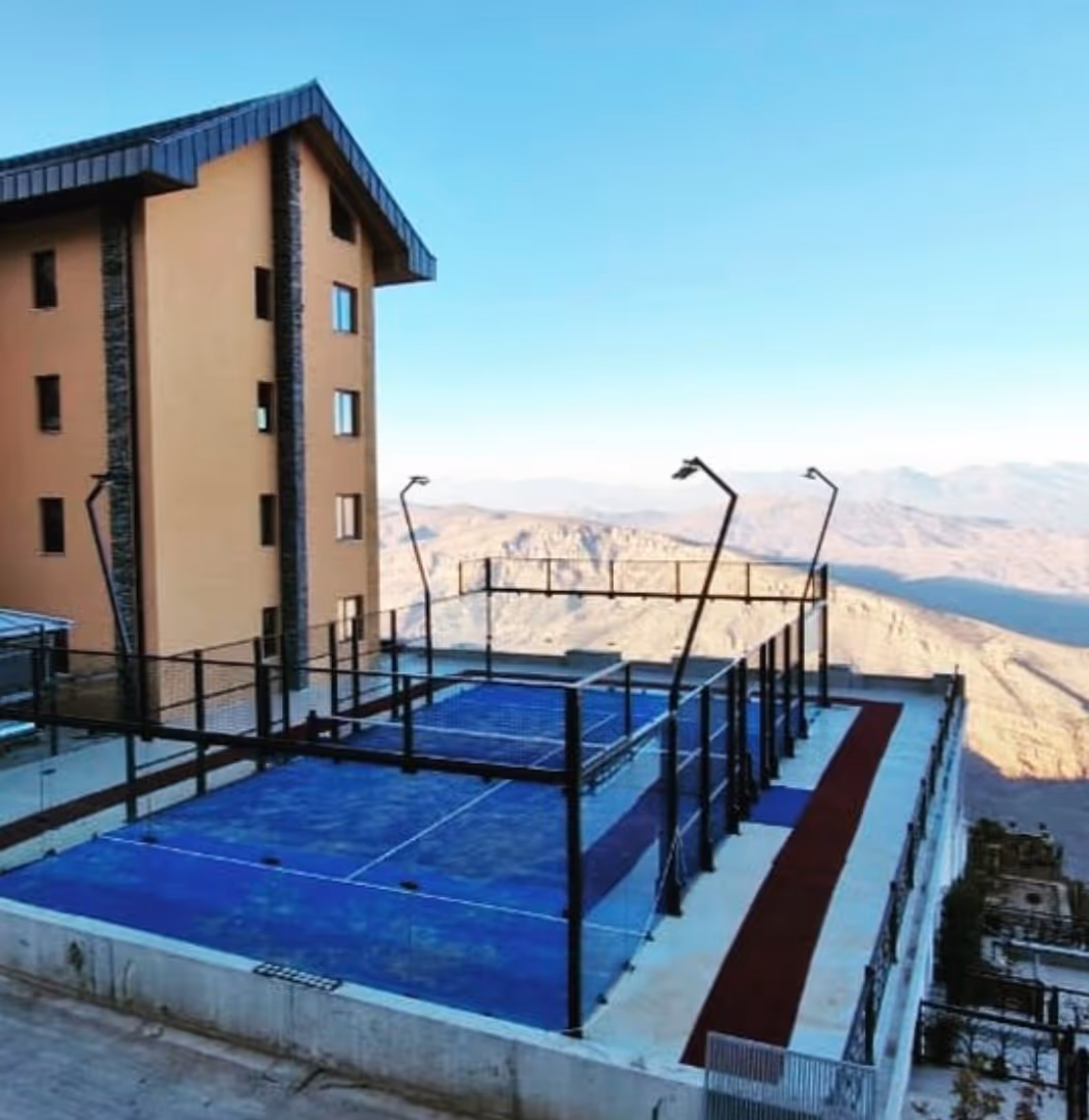 RadissonBluResort&SpaKorekMountain-Iraq-1-Kurdistan-court1.png