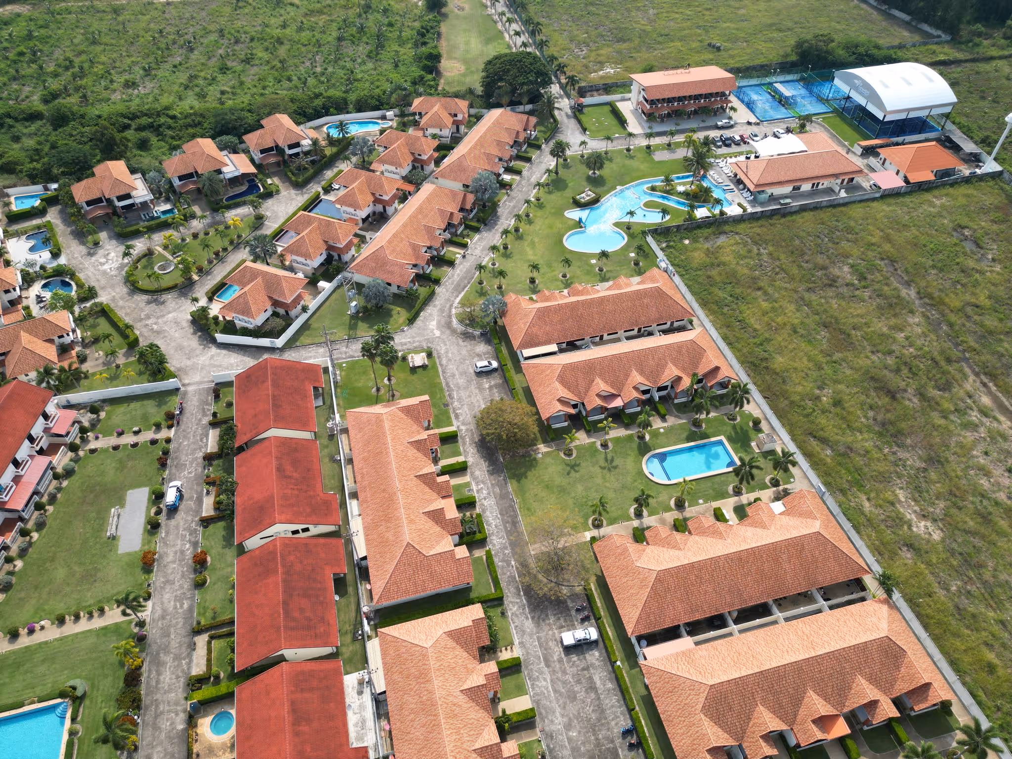 ThailandResort-Thailand-5-HuaHin-property2.jpg