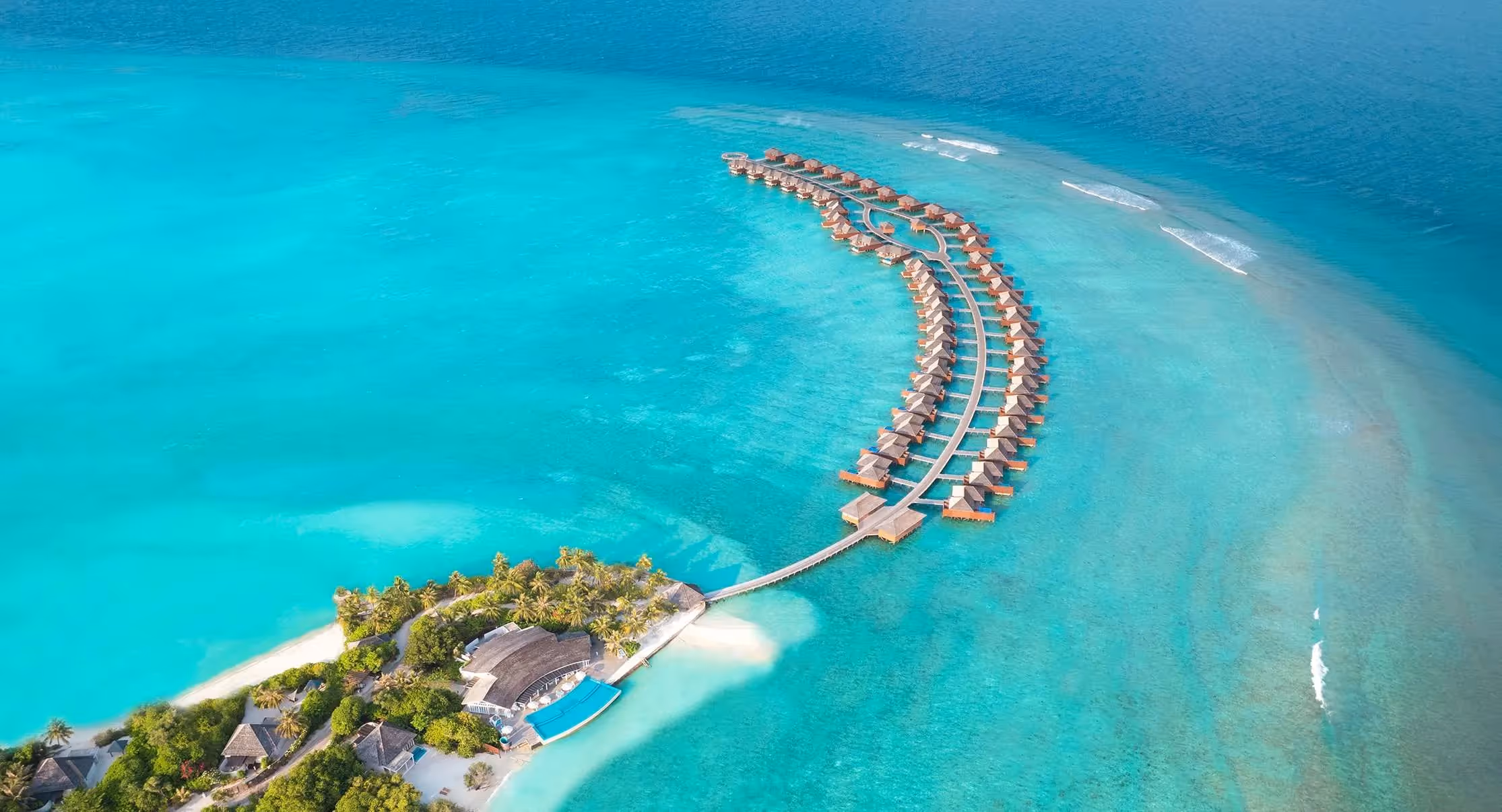 hideaway-beach-resort-&-spa-maldives-1-padel-courts-dhidhdhoo-property1.jpg
