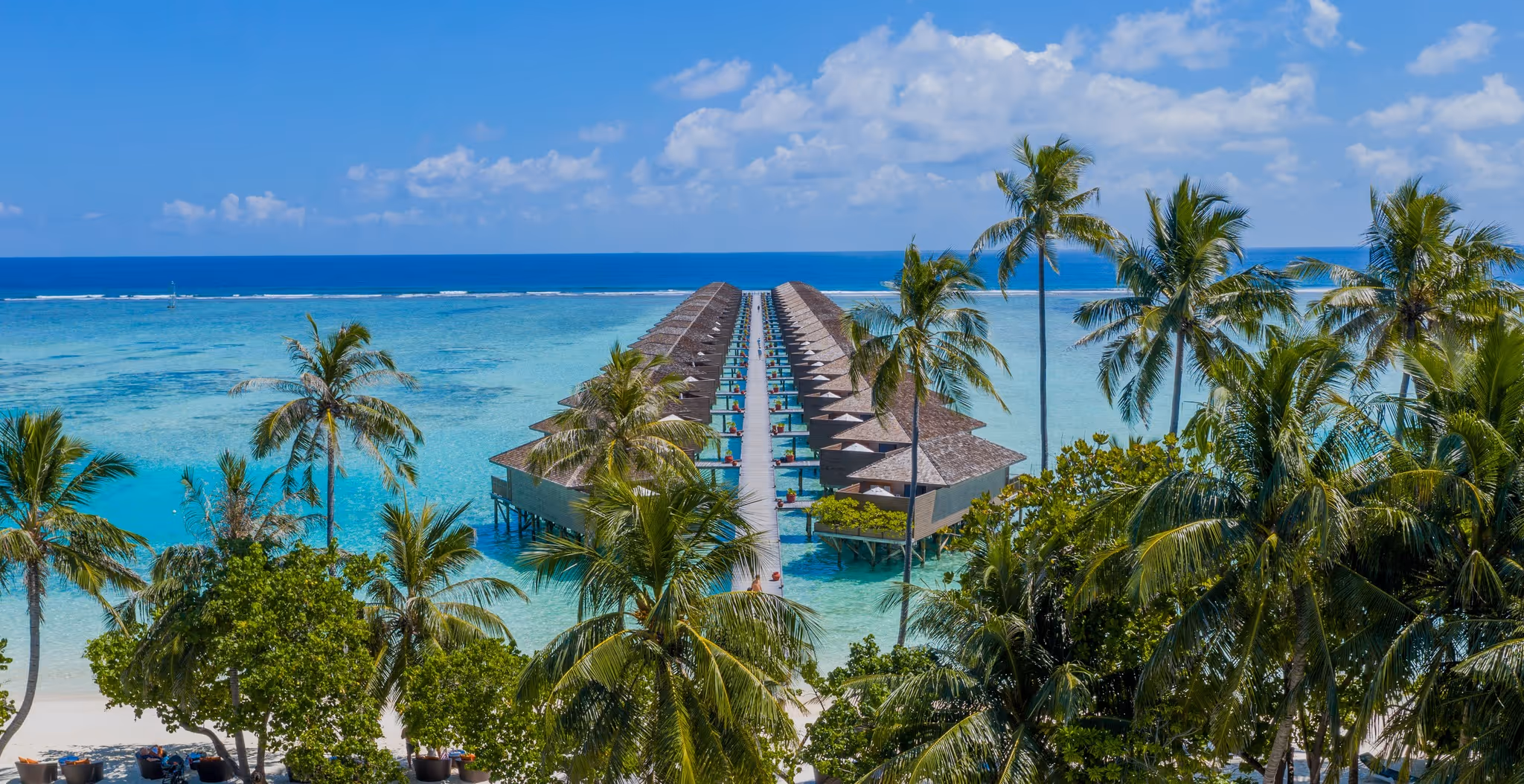 meeru-maldives-maldives-2-padel-courts-north-malé-atoll-property2.jpg