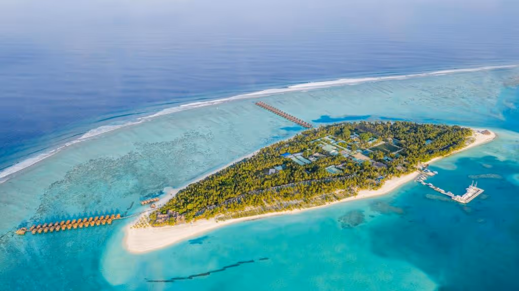 meeru-maldives-maldives-2-padel-courts-north-malé-atoll-property1.jpg