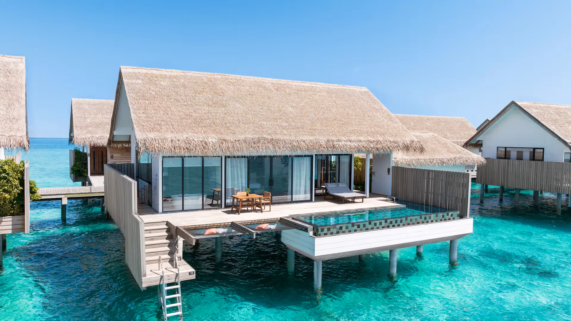 hilton-maldives-amingiri-resort-&-spa-maldives-1-padel-courts-north-malé-atoll-property2.jpg