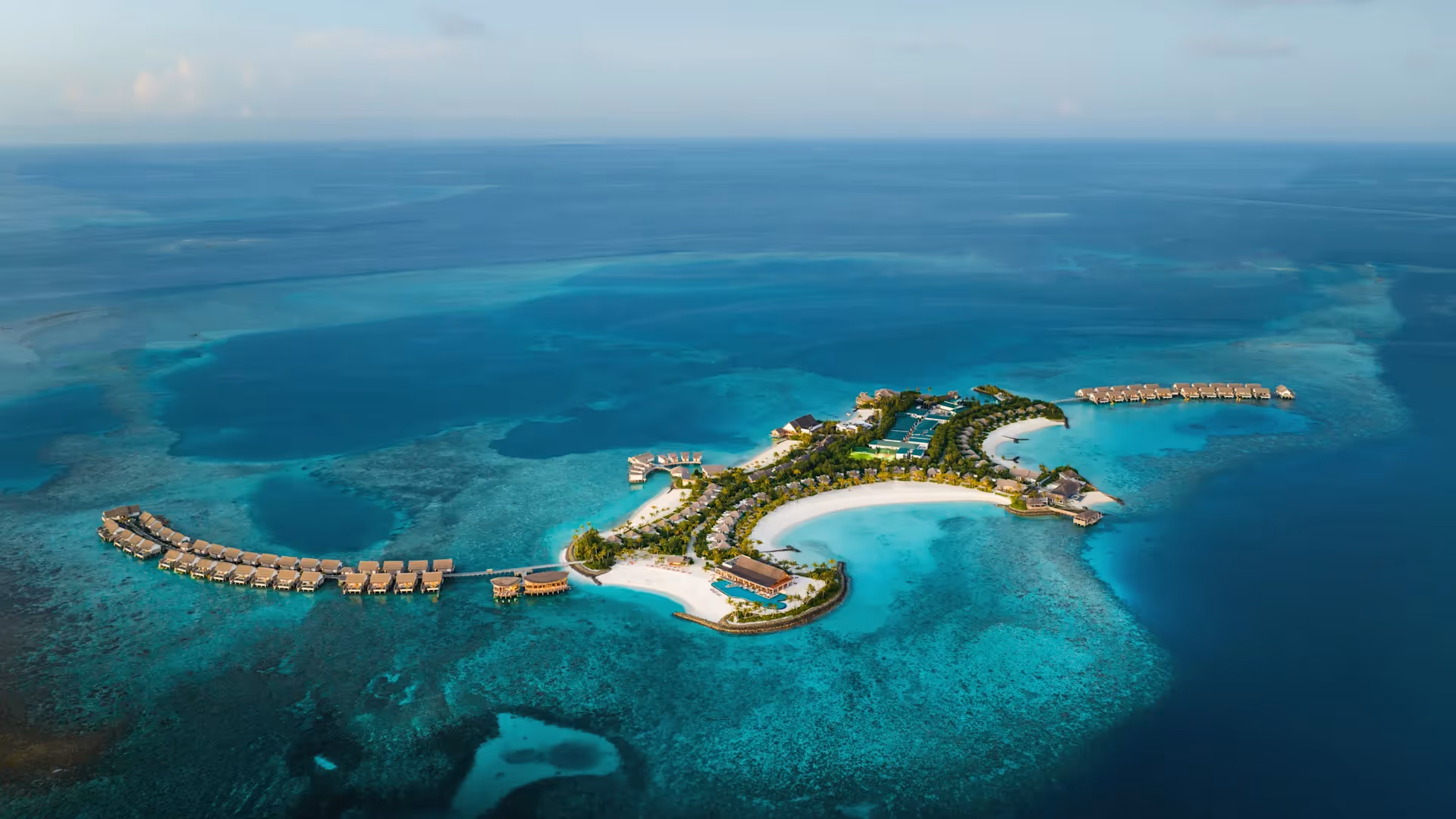 hilton-maldives-amingiri-resort-&-spa-maldives-1-padel-courts-north-malé-atoll-property1.jpg