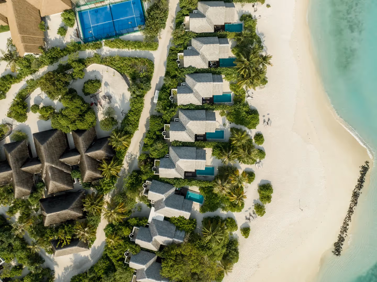 heritance-aarah-maldives-1-padel-courts-raa-atoll-court4.jpg