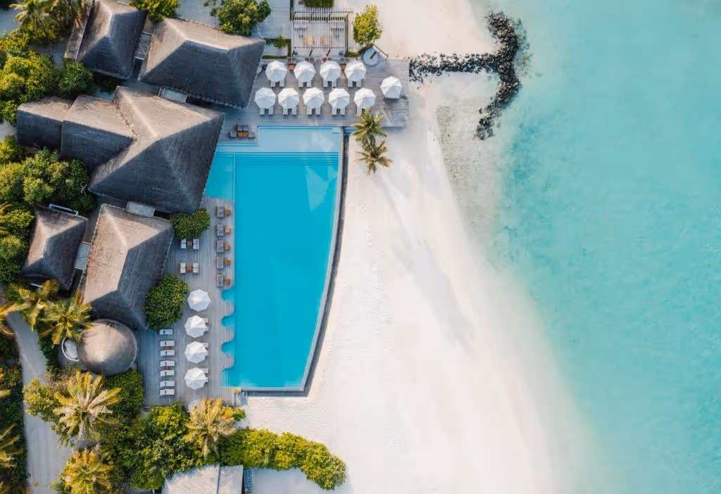 heritance-aarah-maldives-1-padel-courts-raa-atoll-property2.jpg