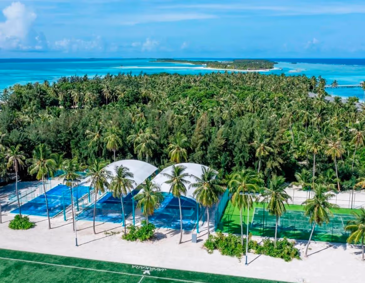 jawakara-islands-maldives-maldives-3-padel-courts-lhaviyani-atoll-hero.jpg