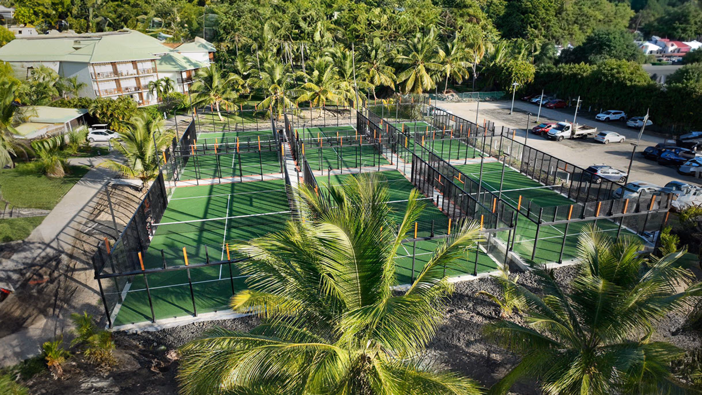club-med-les-boucaniers---martinique-france-6-padel-courts-martinique-court1.jpg