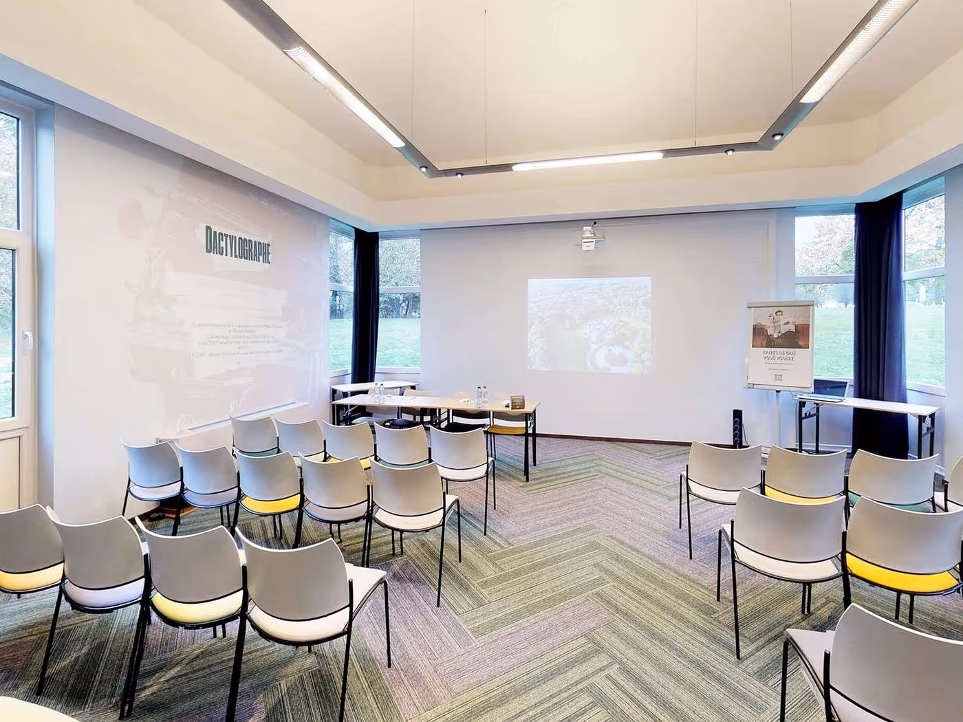 IbisStylesLouvainLaNeuveHotelAndEvents-Belgium-1-Wallonia-property2.jpg