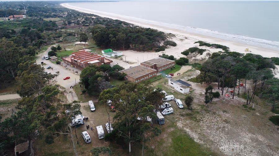 CentroMilitarSalinas-Uruguay-1Salinas-property1.jpg