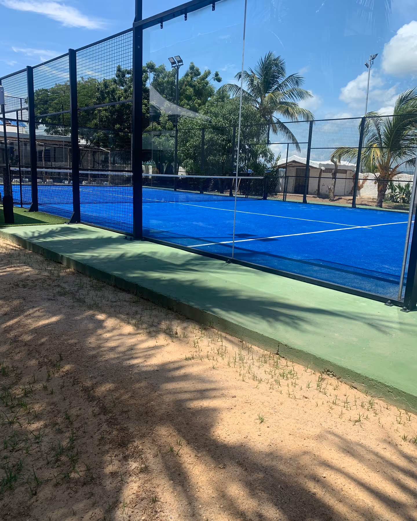 Santoriniposada-Venezuela-1-Anzoátegui-court1.jpg